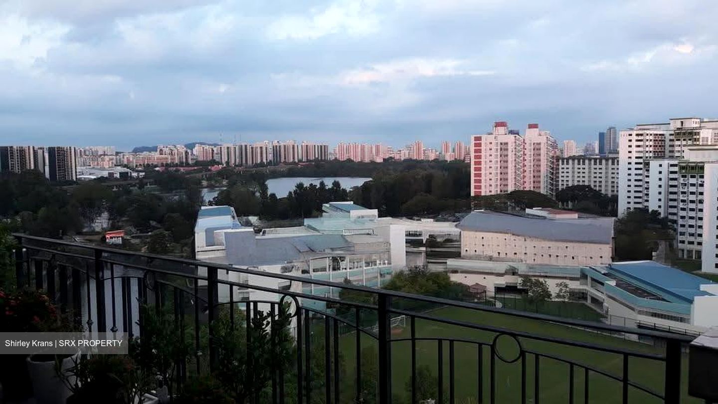 Lakepoint Condominium (D22), Condominium #617080061